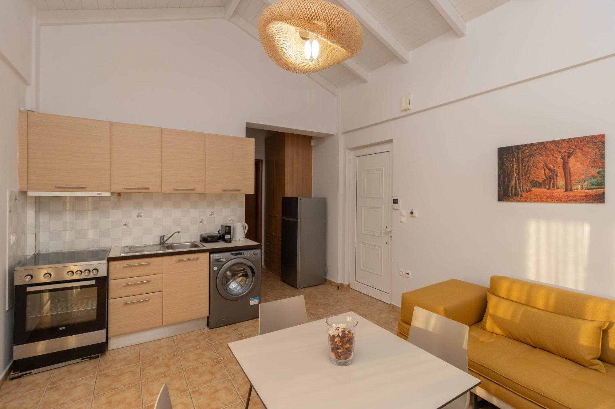 Lagouvardos Apartments Маратополис Экстерьер фото